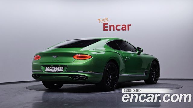 Bentley Continental GT 4.0 GT - фото 1