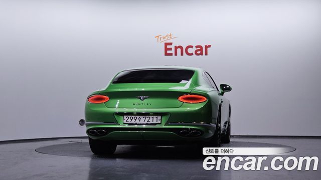 Bentley Continental GT 4.0 GT - фото 3