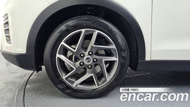 SsangYong Tivoli Air 1.5 A3 2WD - фото 4