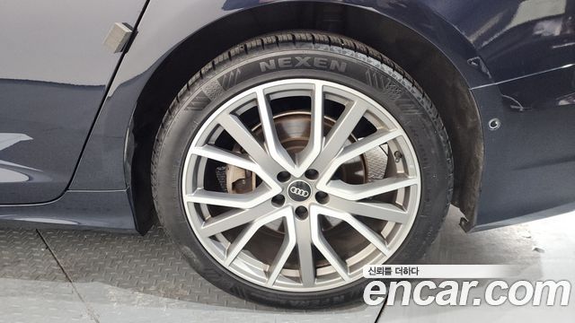 Audi A6 C8 45 TDI Quattro Premium - фото 4