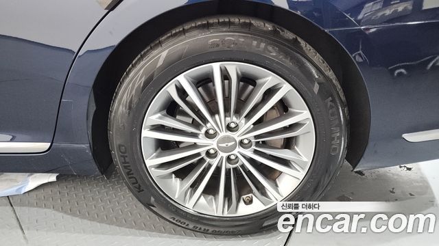 Genesis EQ900 3.8 GDI Luxury - фото 4