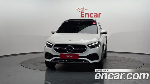 Mercedes-Benz GLA-Class H247 GLA220 - фото 2
