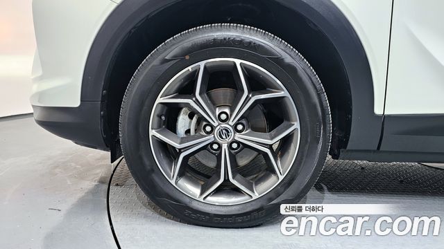 SsangYong Korando Gasoline 1.5 2WD C5 Plus - фото 4