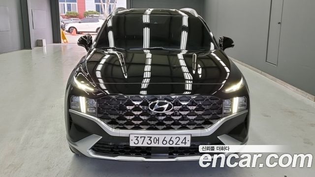 Hyundai Santafe New Diesel 2.2 2WD Calligraphy - фото 2