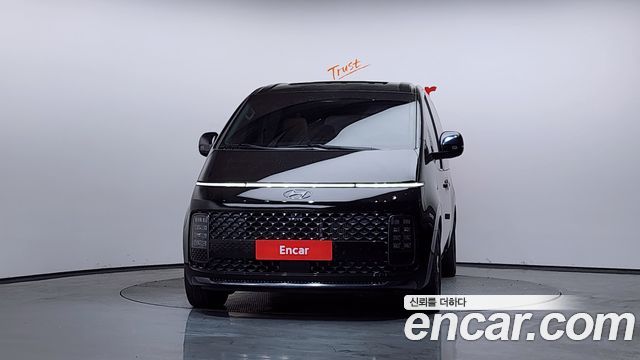 Hyundai Staria 4WD Lounge 9-Seater Inspiration - фото 2