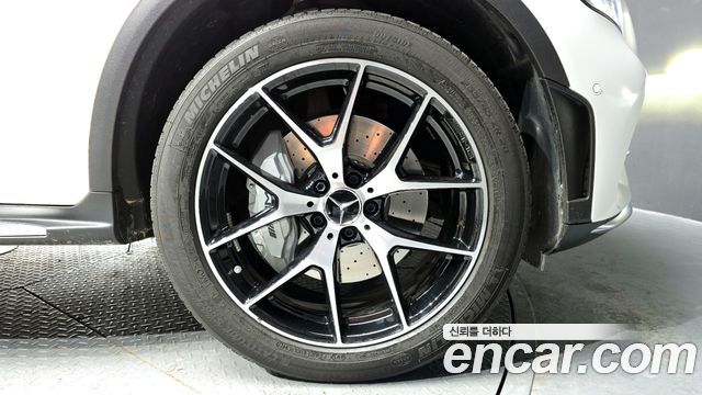 Mercedes-Benz GLC-Class X253 AMG GLC43 4MATIC - фото 4