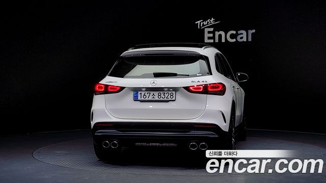 Mercedes-Benz GLA-Class H247 GLA45 AMG 4MATIC+ - фото 3