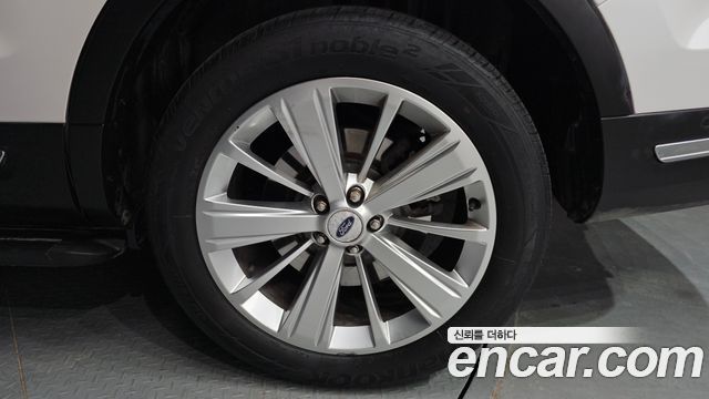 Ford Explorer 2.3 Limited 4WD 5th - фото 4