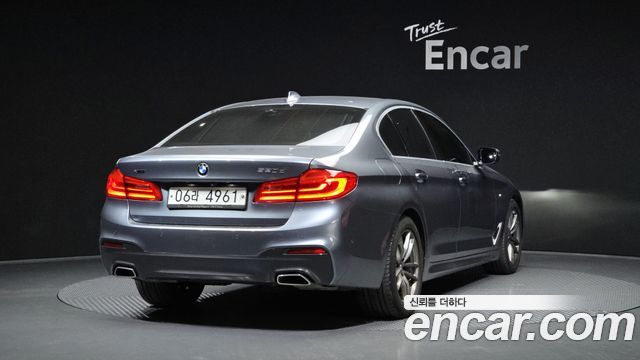 BMW 5 Series G30 520d xDrive M Sport Package Plus - фото 1