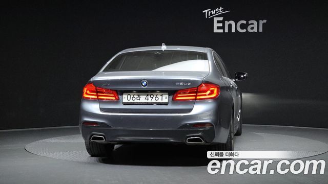 BMW 5 Series G30 520d xDrive M Sport Package Plus - фото 3