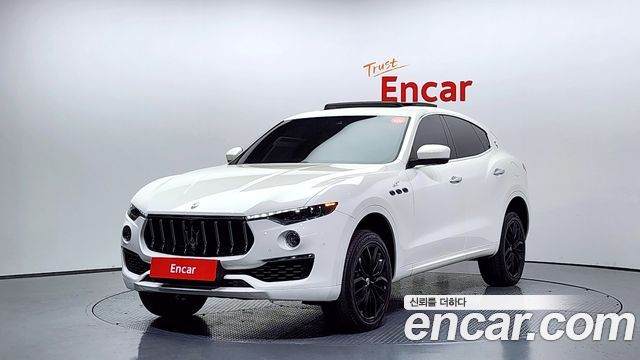 Maserati Levante 2.0 GT AWD - фото 0