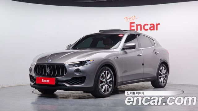 Maserati Levante 3.0 AWD Premium - фото 0