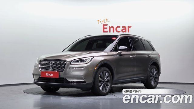 Lincoln Corsair 2.0 Reserve AWD - фото 0