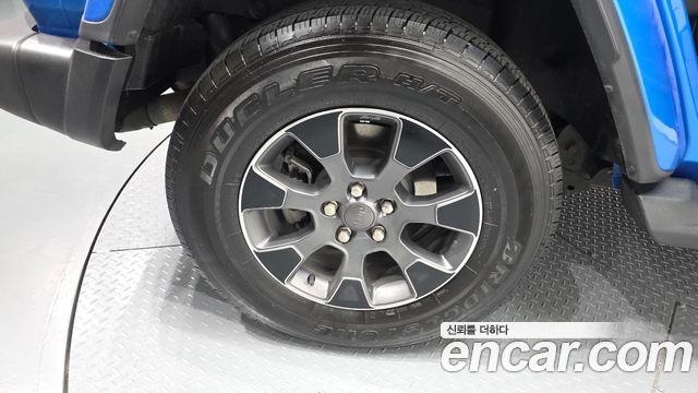 Jeep Wrangler JL 2.0 Overland Power Top 4Door - фото 4