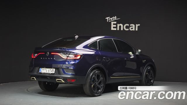 Renault Samsung Arkana 1.6 E-TECH Iconic Design Package - фото 1