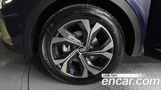 Renault Samsung Arkana 1.6 E-TECH Iconic Design Package - фото 4