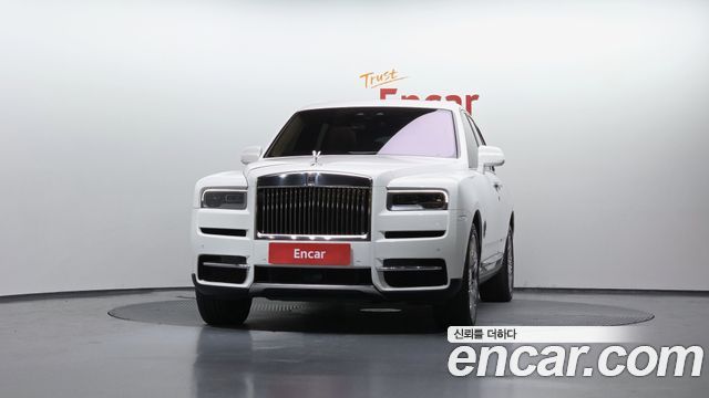 Rolls-Royce Cullinan 6.7 V12 - фото 1
