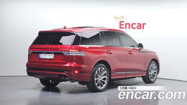 Lincoln Aviator 2-го поколения 3.0 PHEV GT AWD - фото 1