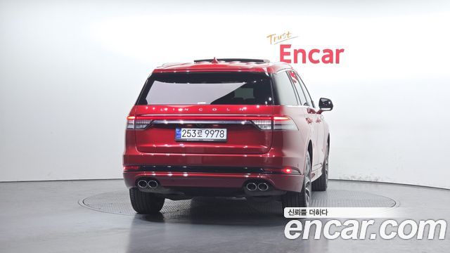 Lincoln Aviator 2-го поколения 3.0 PHEV GT AWD - фото 3