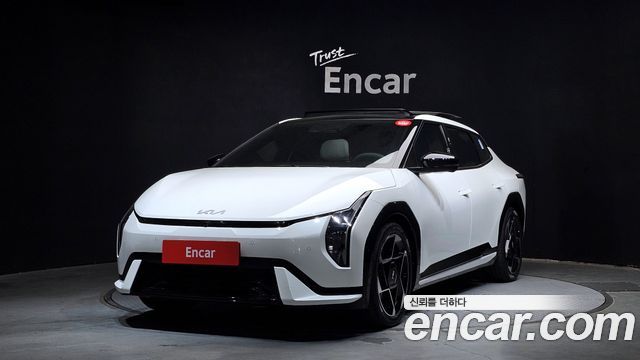 Kia EV4 Long Range 2WD GT LIne - фото 0
