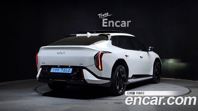 Kia EV4 Long Range 2WD GT LIne - фото 1