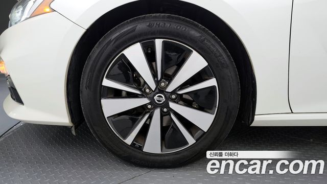 Nissan Altima L34 2.5 Special Edition - фото 4