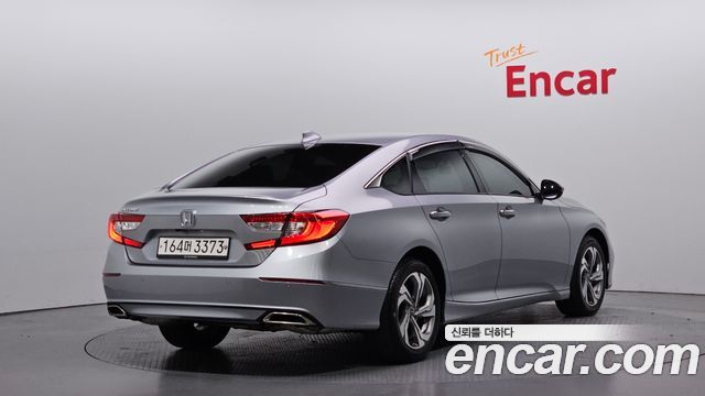 Honda Accord 10-го поколения 1.5 Turbo - фото 1