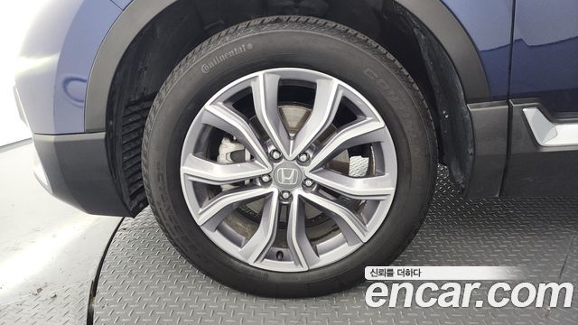 Honda CR-V 5-го поколения 2.0 Hybrid Touring 4WD - фото 4