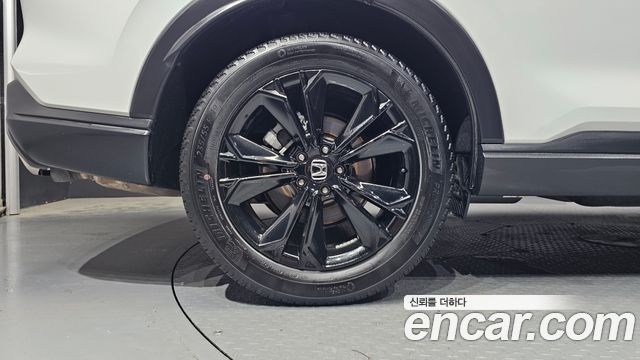 Honda CR-V 6-го поколения 2.0 Hybrid Touring 4WD - фото 4