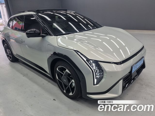 Kia EV4 Long Range 2WD GT LIne - фото 1