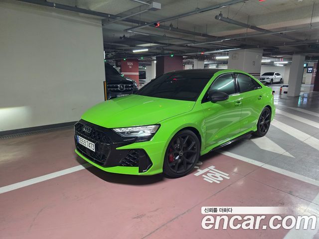 Audi RS3 2.5 TFSI Quattro - фото 0
