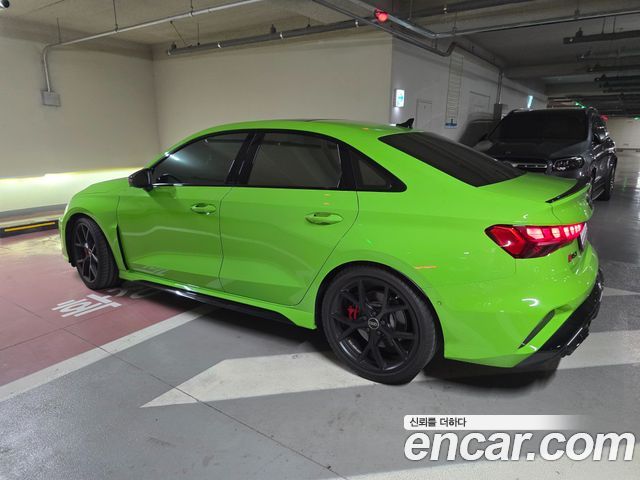 Audi RS3 2.5 TFSI Quattro - фото 1
