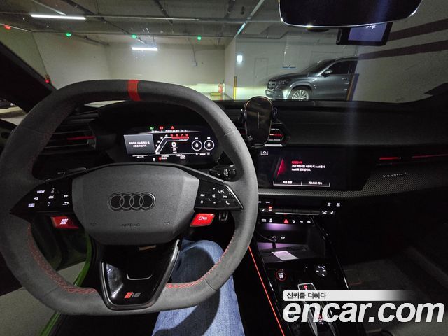Audi RS3 2.5 TFSI Quattro - фото 4