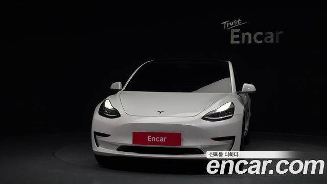 Tesla Model 3 Standard Range Plue RWD - фото 2