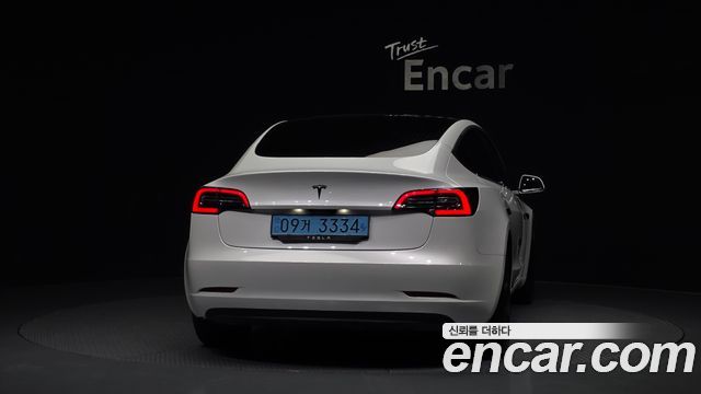 Tesla Model 3 Standard Range Plue RWD - фото 3