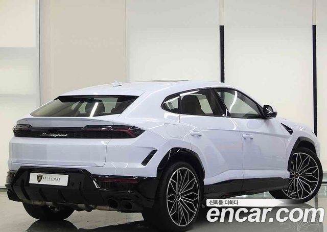 Lamborghini Urus 4.0 V8 SE - фото 2