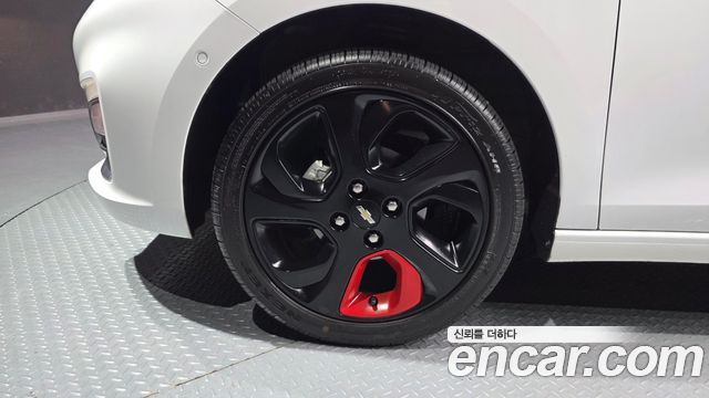 Chevrolet (GM Daewoo) Spark New Red Pick Edition - фото 4