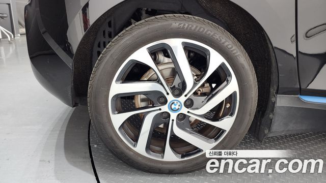 BMW i3 SOL+ - фото 4