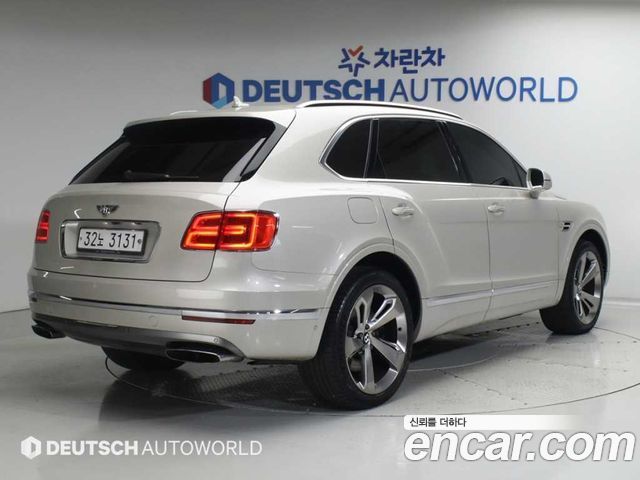 Bentley Bentayga 6.0 W12 - фото 1