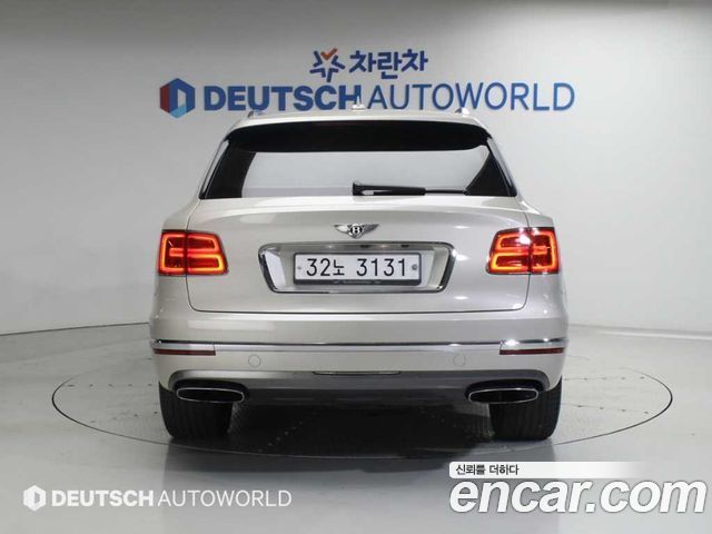 Bentley Bentayga 6.0 W12 - фото 3