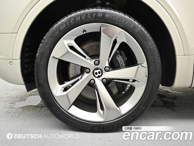 Bentley Bentayga 6.0 W12 - фото 4