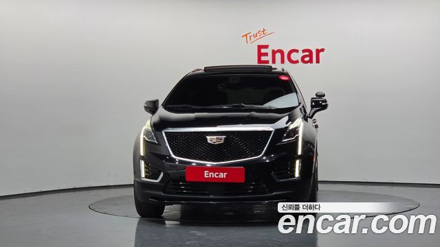 Cadillac XT5 3.6 Sport AWD - фото 2