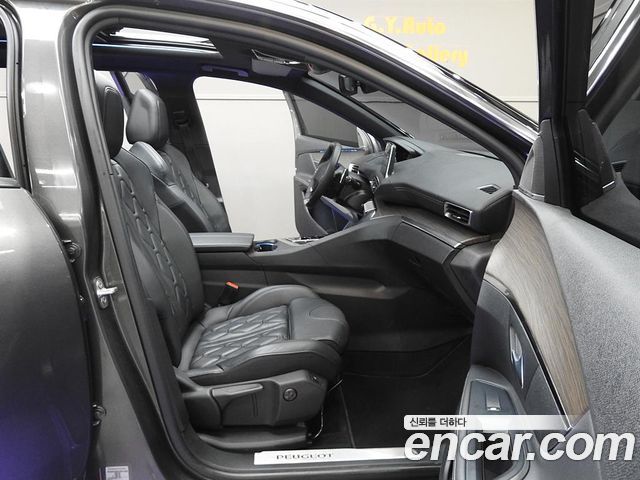Peugeot 5008 2-го поколения 1.2 Pure Tech GT - фото 4