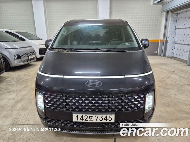Hyundai Staria Lounge 9-Seater Prestige - фото 2