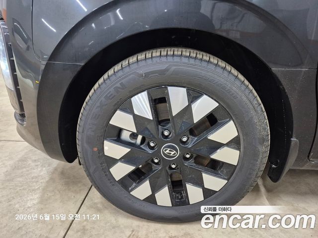 Hyundai Staria Lounge 9-Seater Prestige - фото 4