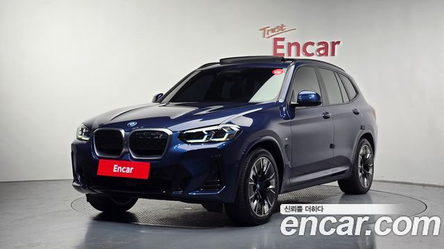 BMW iX3 M Sports - фото 0