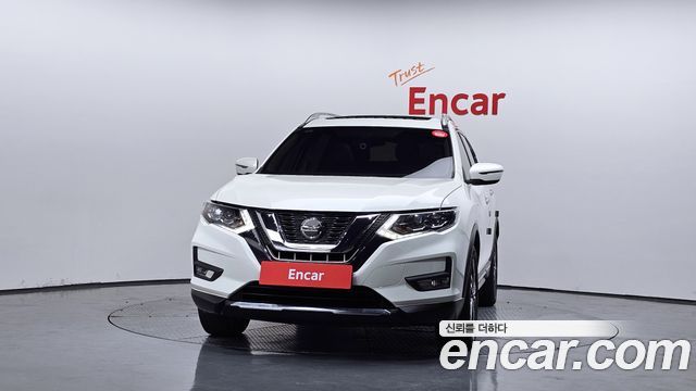 Nissan X-Trail 2.5 4WD - фото 2