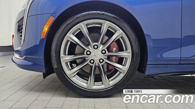 Cadillac CT4 2.0 Sport - фото 4