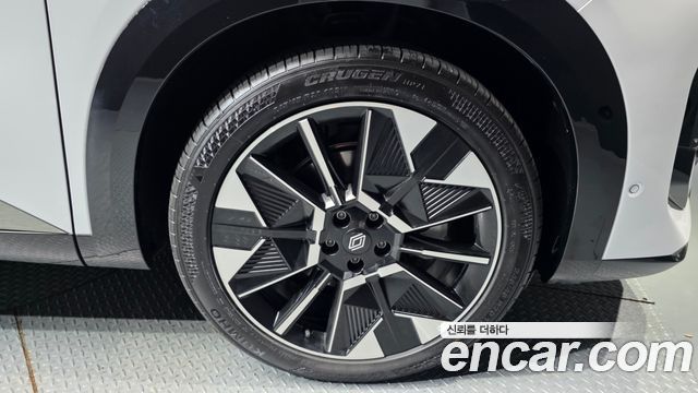 Renault Samsung Filante 1.5 E-Tech Iconic 2WD - фото 4