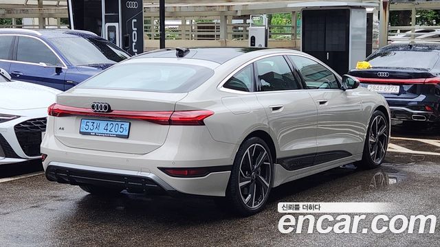 Audi A6 e-Tron Performance S line - фото 1